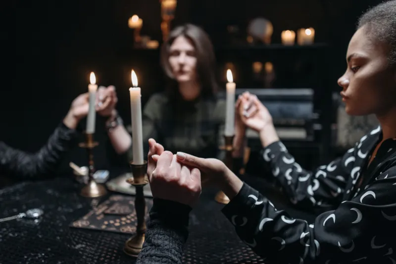 Stop Praying Like a Background NPC: Nine Table Rituals That Earn Real Divine Favor